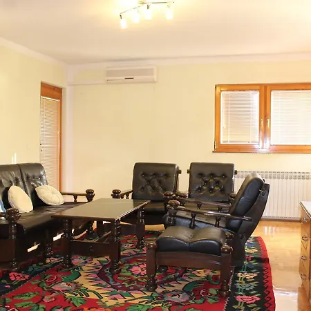 Mido Vog Villa *