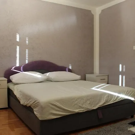 Mido Vog Villa *